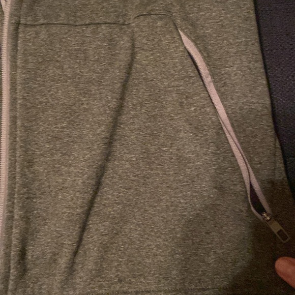 Lululemon jacket! - Picture 4 of 6